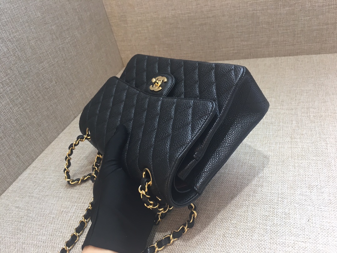 Medium Classic Flap Caviar Bag A01112 Black/Gold